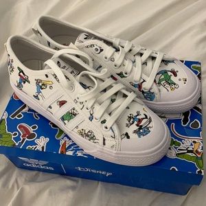 Adidas Niza J X Disney Sport Goofy sneakers